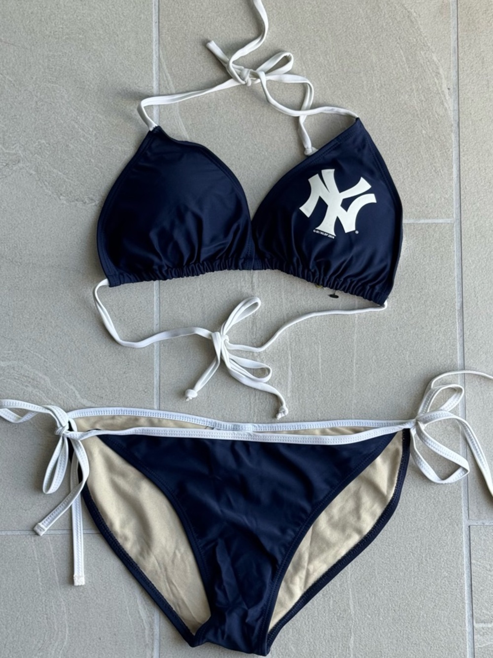 New York Yankees Navy Triangle Bikini Set with White Trim